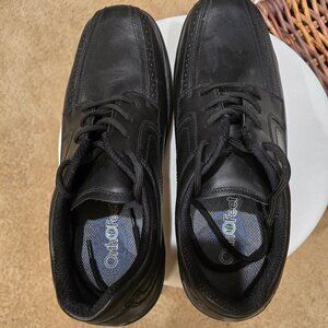 NEW Orthofeet Gramercy dress shoes